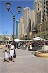 La promenade à Jumeirah Beach Residence, Dubai Marina, Dubai, Émirats Arabes Unis, Moyen-Orient