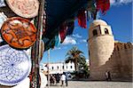 Boutique d'artisanat à l'extérieur de la grande mosquée, lieu de la Grande mosquée, Medina, Sousse, Tunisie, Afrique du Nord, Afrique