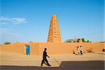 Minaret of the Great Mosque built of mud founded in the 16 century, Agadez, Niger, West Africa, Africa