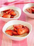 Cinnamon-flavored almond cream with strawberries and Amazake