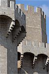 Au XIVe siècle, porte de la ville, les tours Serranos, Valence. Architectes : Pere Balaguer