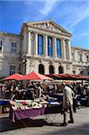 Réserver le marché, le Palais de Justice, vieille ville, Nice, Alpes Maritimes, Provence, Côte d'Azur, French Riviera, France, Europe