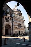 Colleoni Chapel through Archway, Piazza Vecchia, Bergamo, Lombardy, Italy, Europe