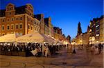 Restaurants, place du marché (Rynek), Old Town, Wroclaw, Silésie, Pologne, Europe