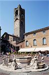 Big Bell tour civique, Piazza Vecchia, Bergamo, Lombardie, Italie, Europe