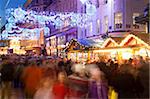 Nouvelle rue et marché de Noël, City Centre, Birmingham, West Midlands, Angleterre, Royaume-Uni, Europe