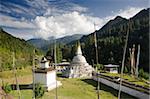 Chendebji Chorten between Wangdue Phodrang and Trongsa, Bhutan, Asia