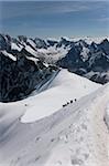 Aiguille du Midi, vue sur le massif du Mont Blanc, Chamonix, Haute Savoie, Alpes françaises, France, Europe