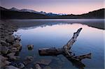 Froid matin glacial à Patricia Lake, Jasper National Park, patrimoine mondial de l'UNESCO, Alberta, Rocky Mountains, Canada, Amérique du Nord