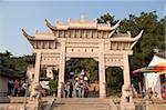 Porte de l'approche de Lingyan temple, Lingyanshan, Mudu, Suzhou, Chine