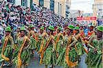 Amérique du Sud, Bolivie, Oruro, carnaval d'Oruro, femmes en procession