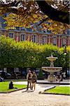 Place des Vosges, c'est une des places plus anciennes de Paris, Le Marais, Ile de France, Paris, France