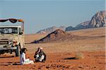 Reisen mit dem Jeep in Wadi Rum, Jordanien