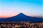 État de l'Amérique du Nord, Mexique, Puebla, ville de Cholula, Sierra Nevada, Volcan de Popocatepetl (5452m)
