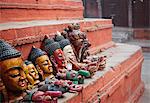 Masken zum Verkauf in Durbar Square, Kathmandu, Nepal, Asien
