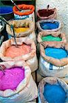 Pigments et épices à vendre, Medina, Tétouan, patrimoine mondial de l'UNESCO, Maroc, Afrique du Nord, Afrique