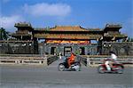 Ansicht von der Kaiserstadt der Nguyen-Kaiser, die Zitadelle, Hue, UNESCO Weltkulturerbe, North Central Coast, Vietnam, Indochina, Südostasien, Asien
