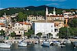 Vue sur le port, Volosko (près de Opatija), Adriatique, golfe de Kvarner, Croatie, Europe