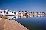 Pushkar Lake, Rajasthan, India, Asia