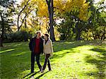 USA, New York City, Manhattan, Central Park, Mature couple in Central Park