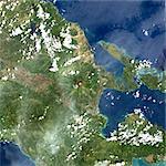 Volcan Mayon, aux Philippines, True Image Satellite de la couleur. Image satellite de Mayon volcan, Philippines, couleur vraie. Mayon (2462m), sur l'île de Luzon, est le volcan le plus actif dans les Philippines. Image prise le 23 novembre 1999, à l'aide de données LANDSAT. Impression format 30 x 30 cm.