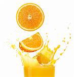 orange juice and orange fruits