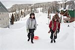 Jugendliche Rodeln, Skigebiet Mount Washington,