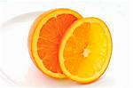 Eine halbe Orange und und orange Slice