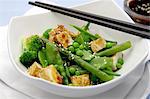 Grilled tofu with sesame and a green vegetable salad (Asia)