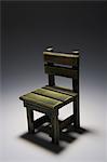 Ombre et chaise en bois vide