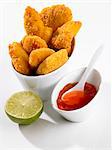 Chicken nuggets with chilli dip and lime