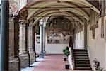 Cloître de la Chiesa di Ognissanti, Florence, Toscane, Italie