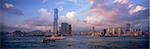 Panoramique skyline de Kowloon dans le port de Victoria à la nuit tombante, Hong Kong