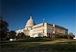 Die United States Capitol Complex und das Kapitolgebäude zeigen aktuelle Renovierung arbeiten an der Kuppel, Washington D.C., Vereinigte Staaten von Amerika, Nordamerika