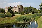 Château de Hever, datant du XIIIe siècle, la maison d'enfance d'Anne Boleyn, Kent, Angleterre, Royaume-Uni, Europe