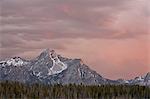 Pink clouds at sunset over The Sawtooth Mountains, Sawtooth National Recreation Area, Idaho, United States of America, North America