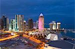 Nouvelle ligne d'horizon de la West Bay central quartier financier, Doha, Qatar, Moyen-Orient