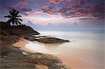 Bentota Strand bei Sonnenuntergang, Westprovinz in Sri Lanka, Asien