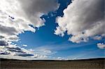 Wolken über der kargen Landschaft, Gebiet der Sprengisandur, Island