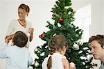 Famille décoration d'arbre de Noël ensemble