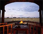 Zone de barbecue surplombant le Veld, Gilles Game Lodge, Namibie, Afrique