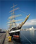 Bateau amarré au port, Argentine