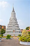 Stupa du roi Norodom à la pagode d'argent, (Temple du Bouddha Émeraude), le Palais Royal, Phnom Penh, Cambodge, Indochine, Asie du sud-est, Asie