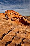 Arch en grès stratifiés, la vallée de feu State Park, Nevada, États-Unis d'Amérique, l'Amérique du Nord