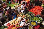 Indoor produire marché, Chichicastenango, au Guatemala, l'Amérique centrale