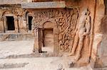 Ornée de sculpture en Ranigumpha, cave, numéro 1, grottes d'Udayagiri, utilisé comme rencontre pour Jain moines, Bhubaneswar, Orissa, Inde, Asie
