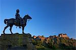 Royal Scots Greys Boer War memorial equestrian statue and Edinburgh Castle, Edinburgh, Scotland, United Kingdom, Europe