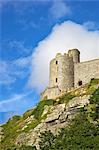 Harlech Castle im Sommer Sonnenschein, UNESCO Weltkulturerbe, Gwynedd, Wales, Vereinigtes Königreich, Europa