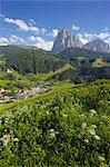 St. Cristina übersehen von Berg Langkofel, Grödnertal, Bozen Provinz Trentino-Alto Adige/Südtirol, Dolomiten, Italien, Europa