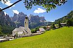 Église, Colfosco, vallée de Badia, Province de Bolzano, Trentin-Haut-Adige, Italie, Europe